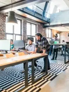 Kvelmoryq trading automático